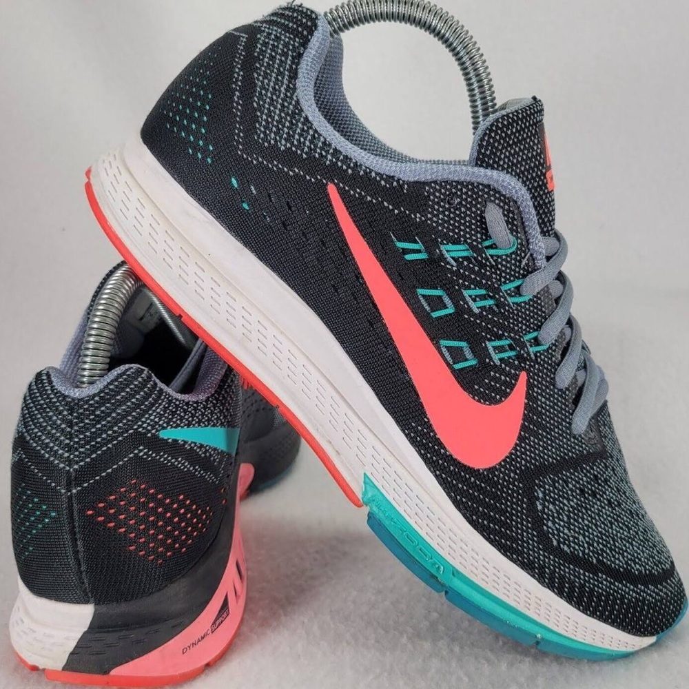 Nike Air Zoom Structure 18 NWT Women’s Shoes ✨